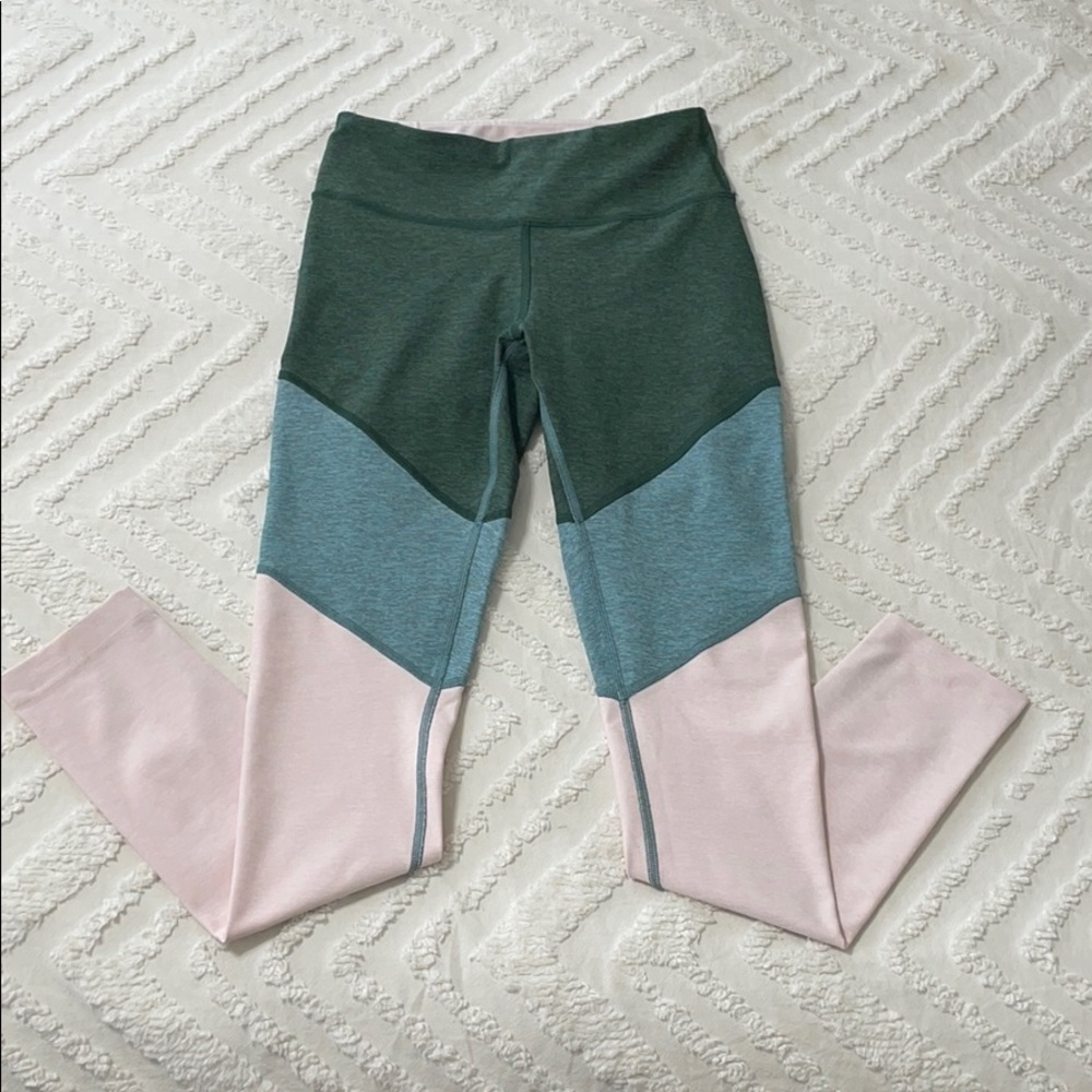 Outdoor Voices Spring 7/8 leggings